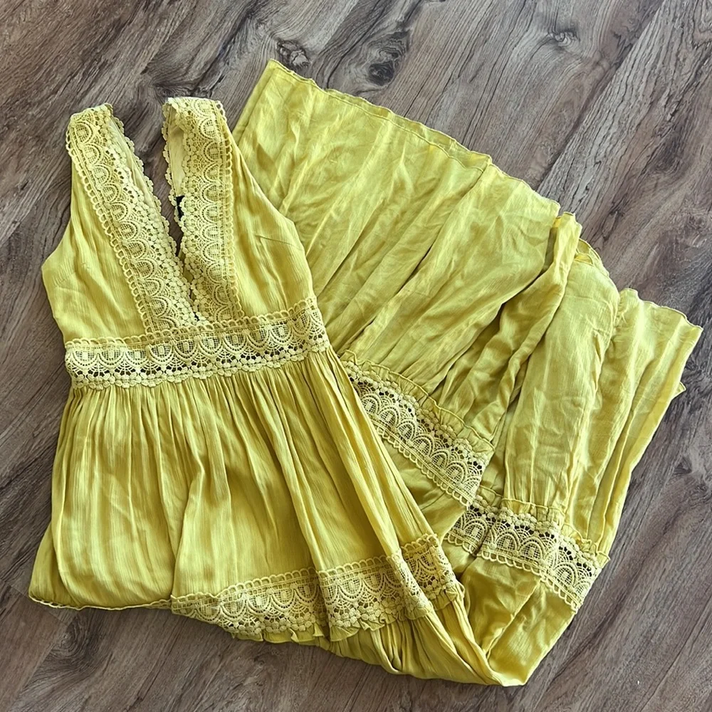 Forever 21 Maxi Dress Size S - Picture 4 of 6